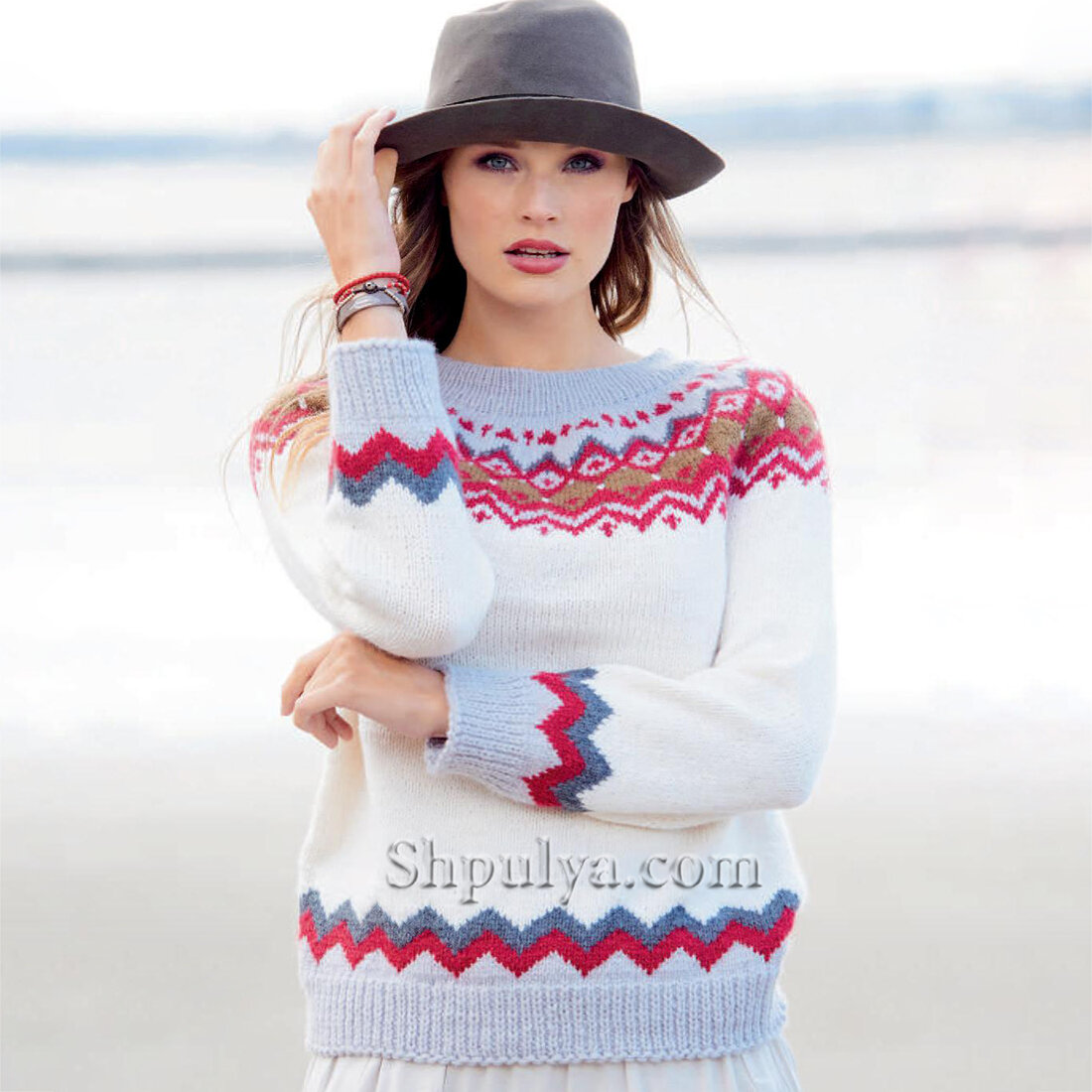 Шерстяной пуловер с жаккардовой кокеткой