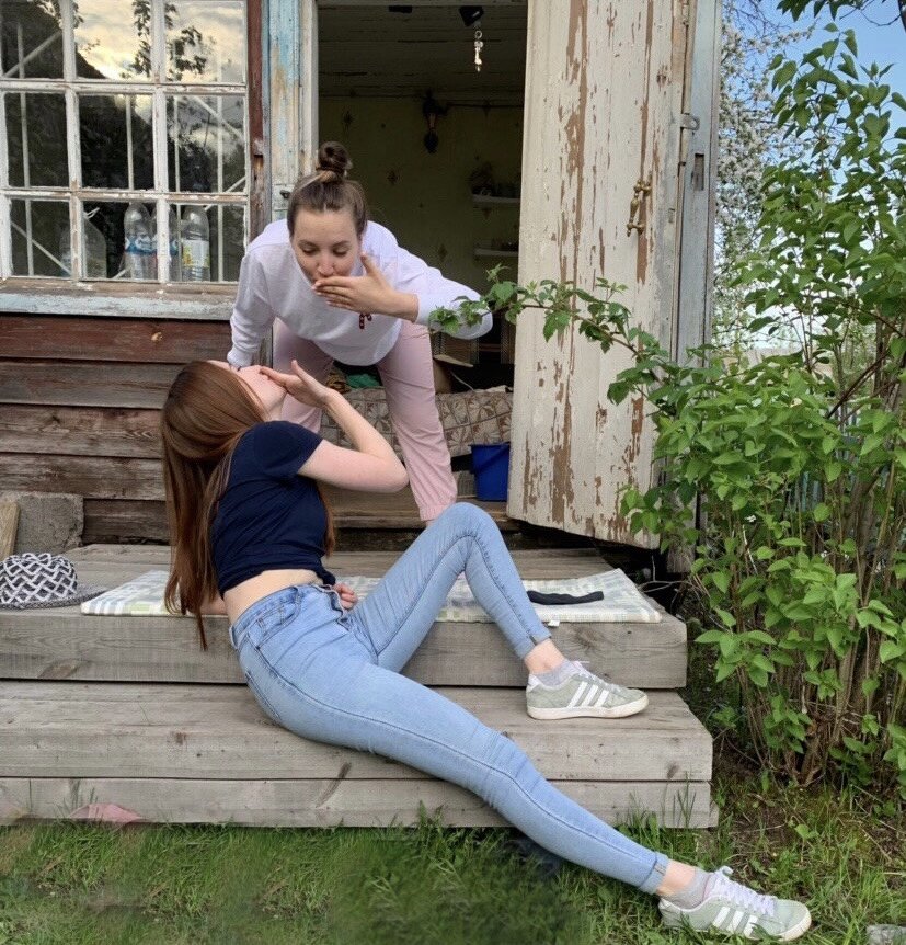 Больше любите и обнимайтесь, друзья ❤️
