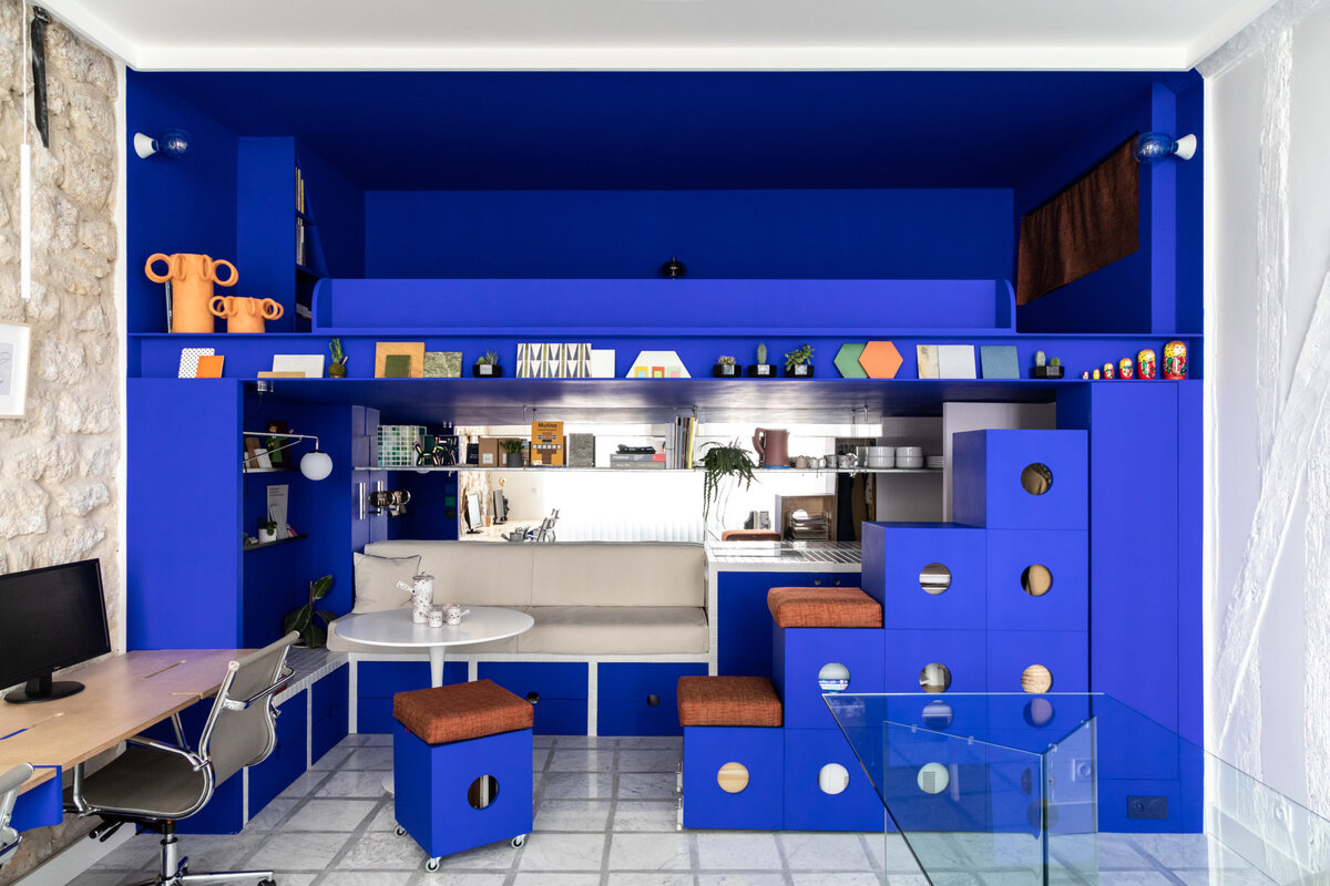 Рабочее место в небольшом пространстве