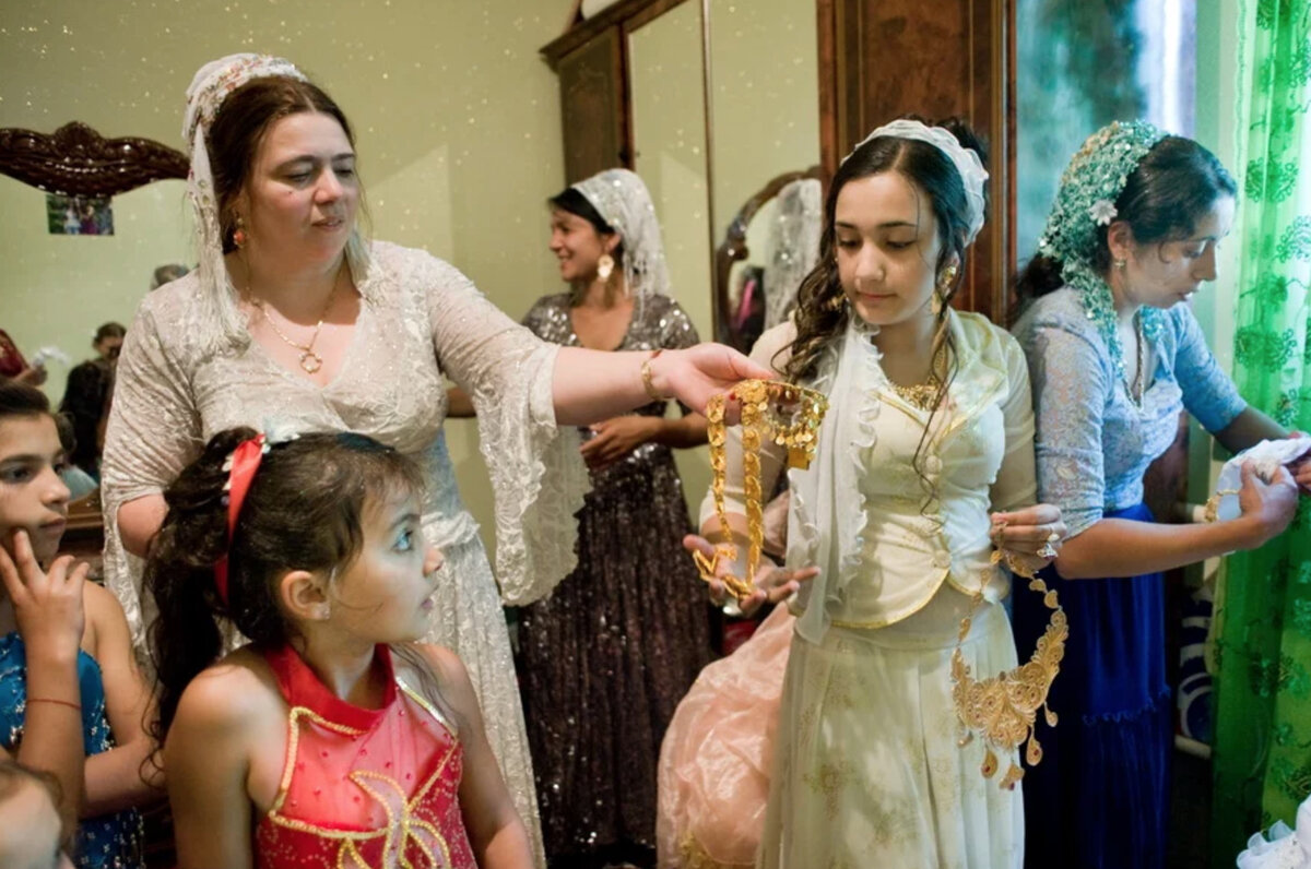 Брачная ночь у цыган и особенности цыганской свадьбы