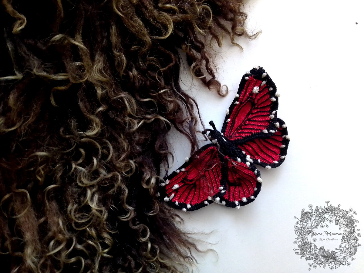 Брошь-бабочка "Данаида" из серии "Метаморфозы"