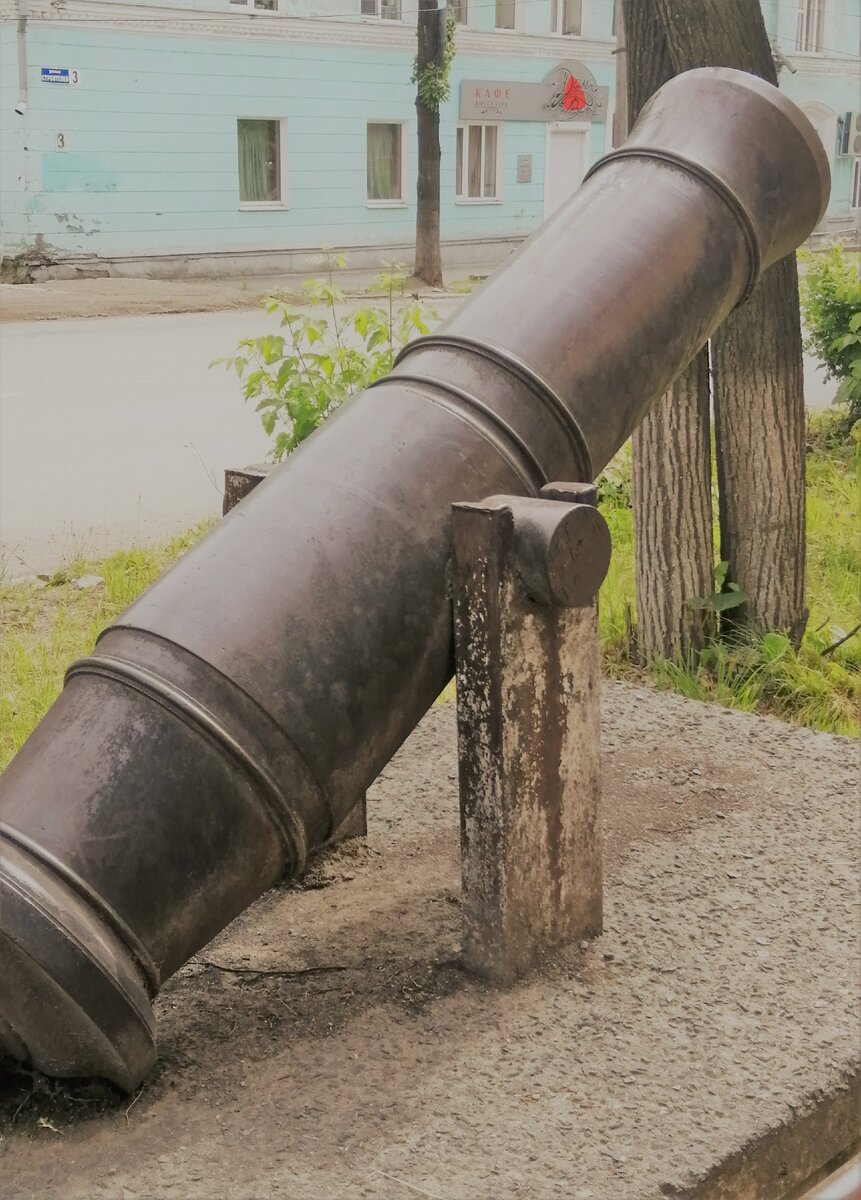 Орудие вблизи