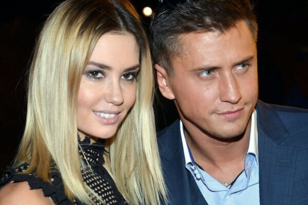 Павел Прилучный и Агата Муцениеце