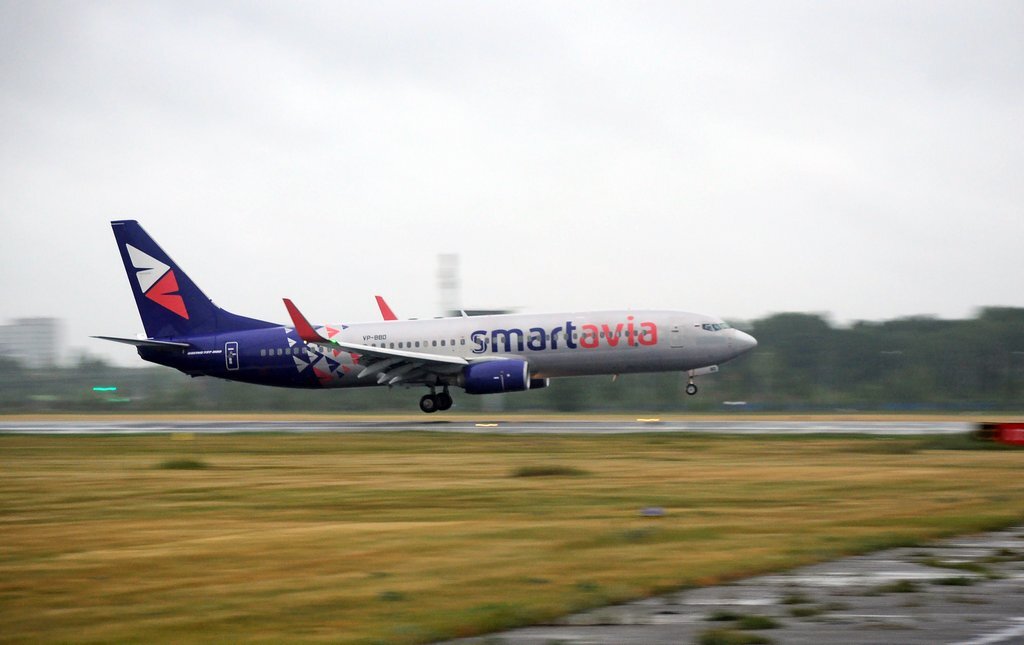 Смартавиа отзывы 2023. SMARTAVIA. Боинг Смартавиа. B738 SMARTAVIA. VQ-BBI SMARTAVIA.