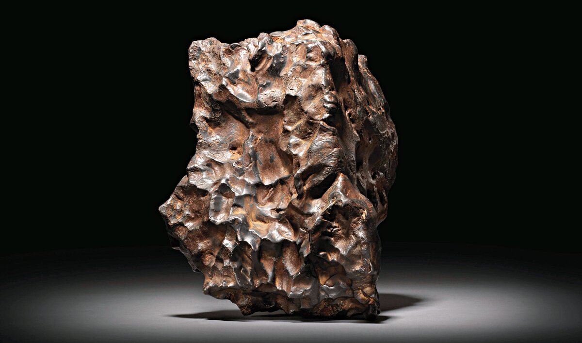 Фото: https://onlineonly.christies.com