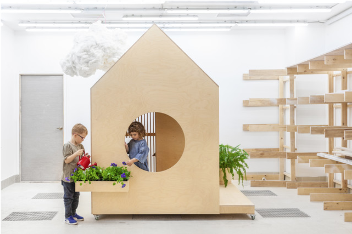 Детский  игровой домик Detstvo dom by dvekati выполнен из натуральный фанеры и покрыт прозрачным  лаком с экосертификатами  @dvekati