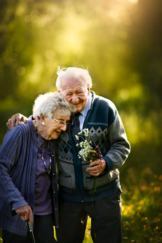 Фото из интернета. Любовь на всю жизнь.