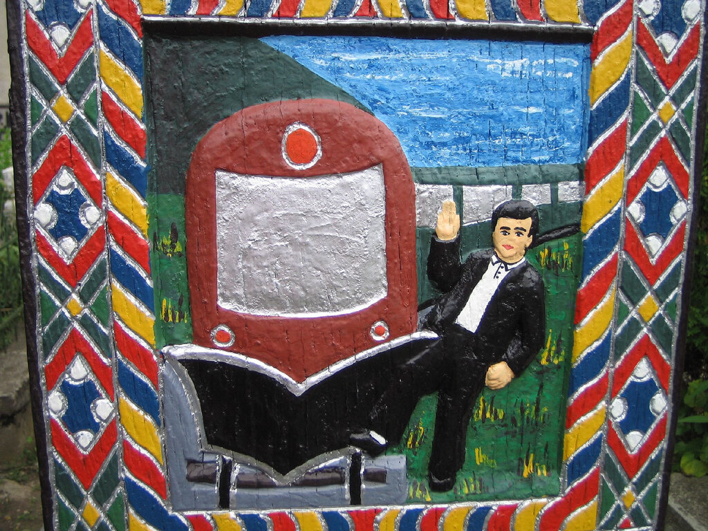 Видимо человек погиб под поездом