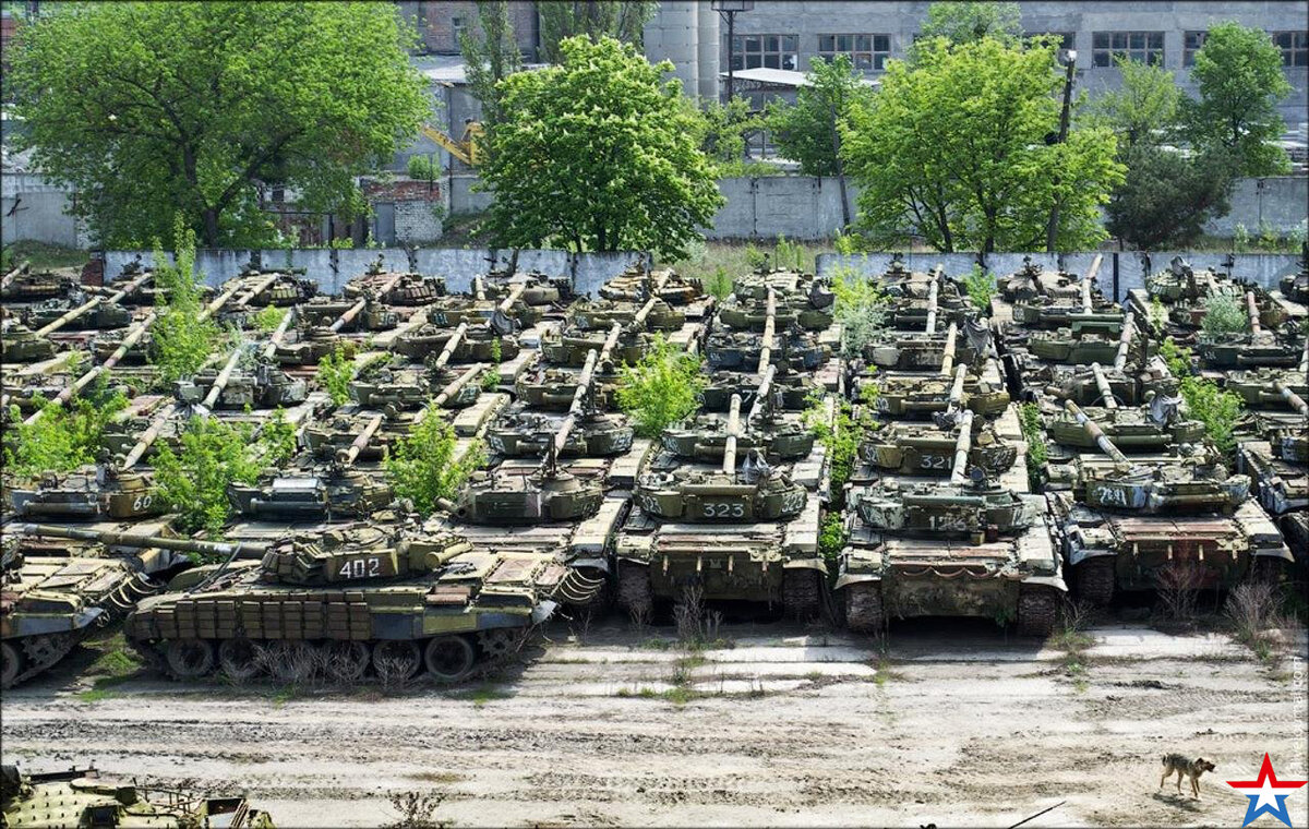 Много б т. Много б т. Танк в снегу. Т 72 шасси. Армата т14 мто.