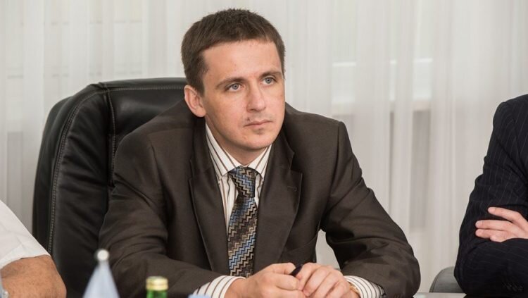 Сын директора ФСБ и заместитель президента правления ВТБ – Денис Бортников: трудовая биография ...