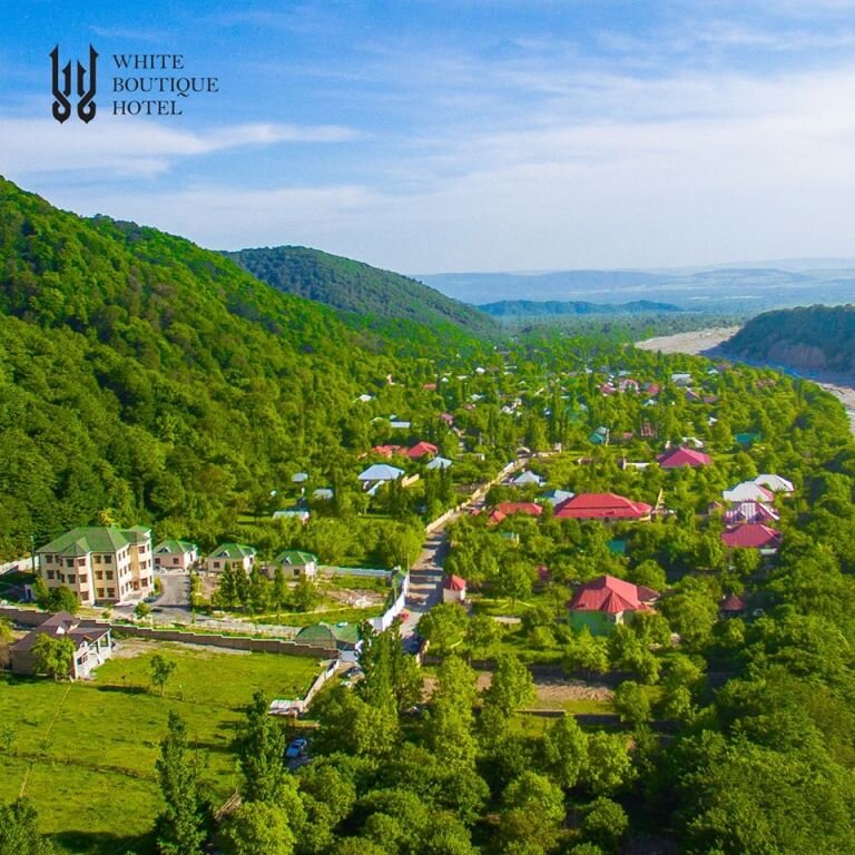 Вид на село Вандам, Фото: White Boutique Hotel