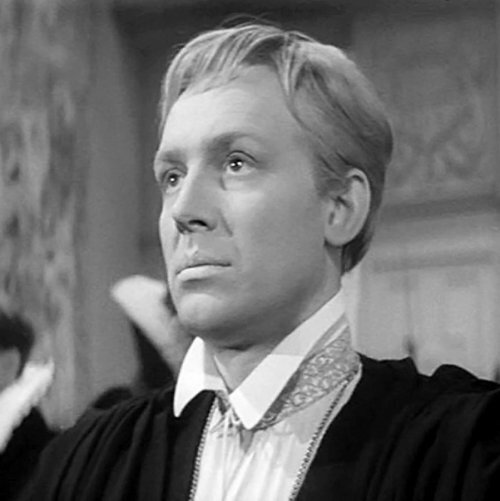 Кадр из фильма "Гамлет" 