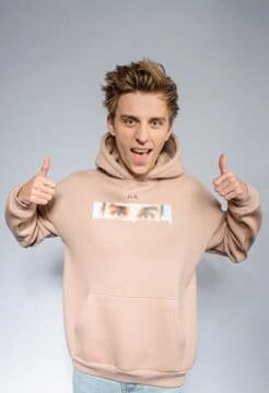 А4 - Хеллоу кидс