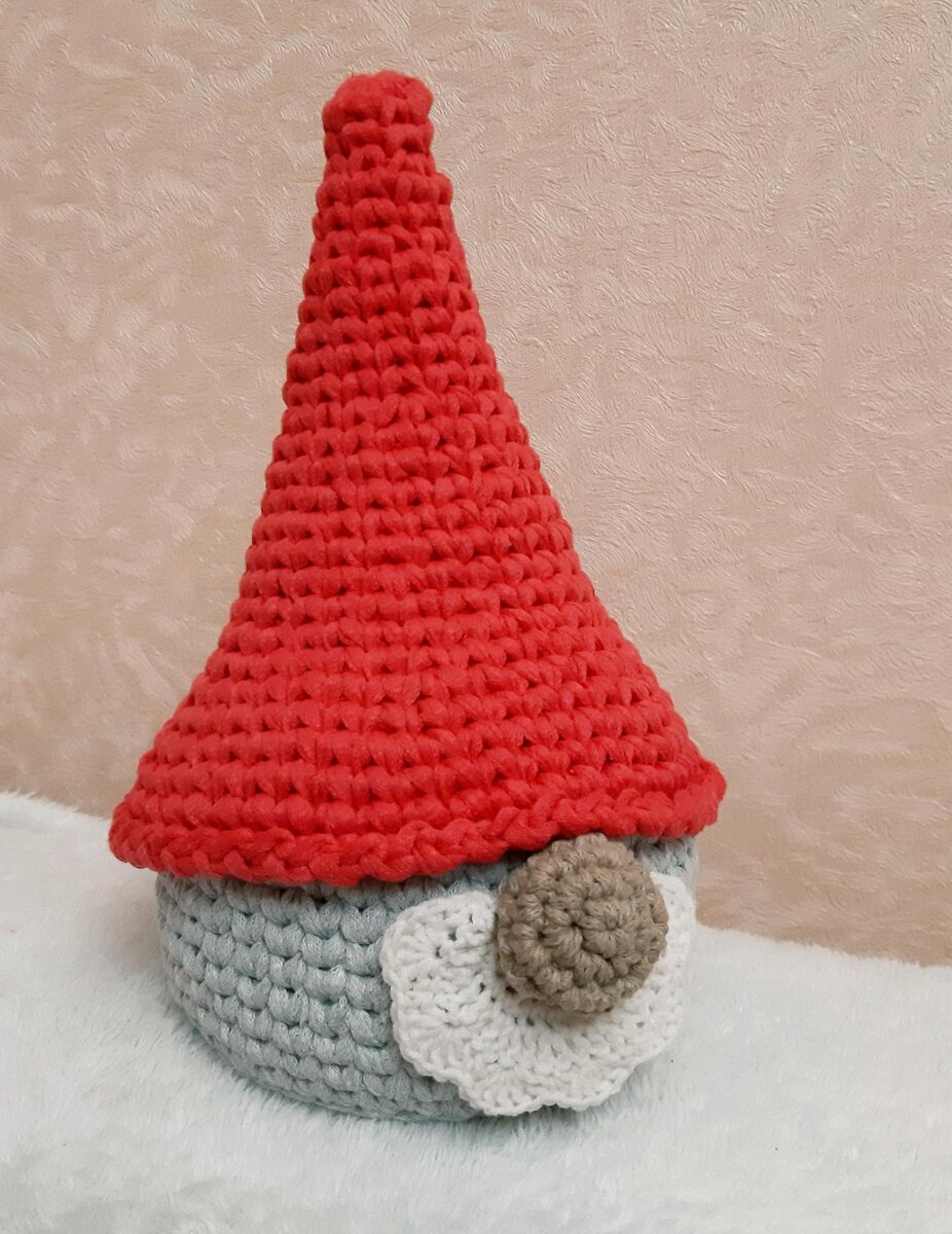 Новогодние гномы крючком