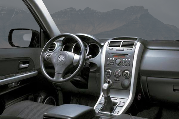 Салон SUZUKI GRAND VITARA