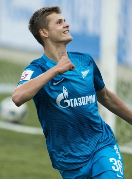 Cтанислав Крапухин