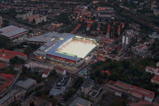 Вид сверху на City Arena Trnava где сыграет сборная России. Фото :tripadvisor.ru