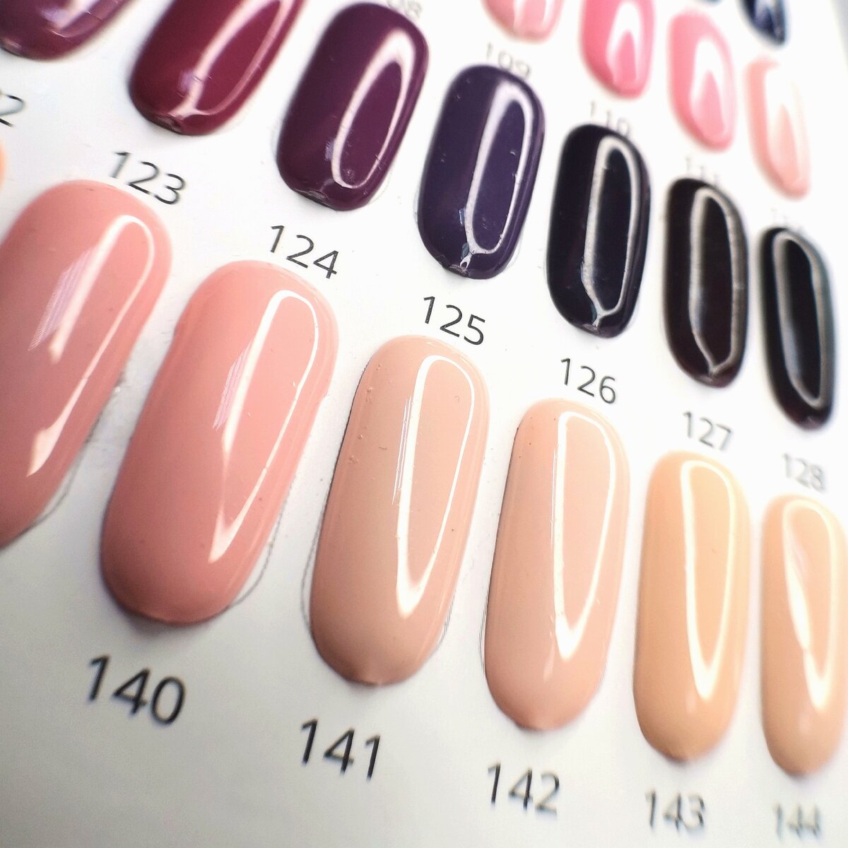 Цвета адри Коко из классической линейки