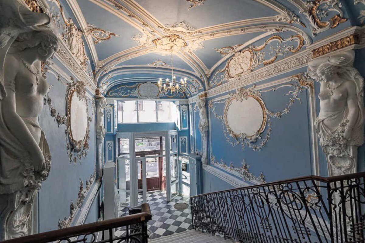 Особняк каншина санкт-петербург. Каншина санкт-петербург. С. Особняк каншина парадная. Кузнечный переулок 6 голубая парадная.
