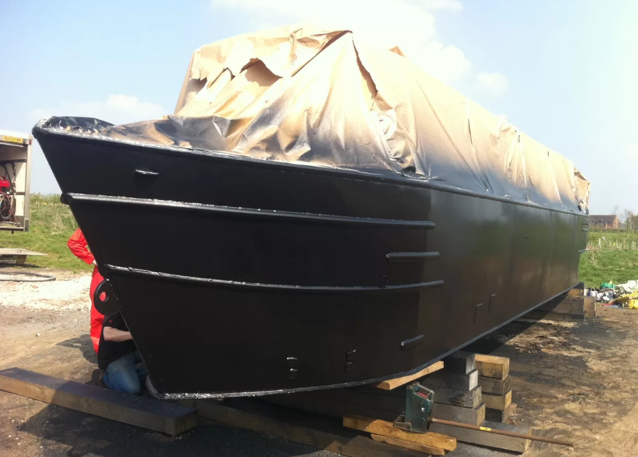 кайман 400 защита киля. защита киля для стеклопластиковых лодок. протектопил защита катеров. защита катера. защита катера.