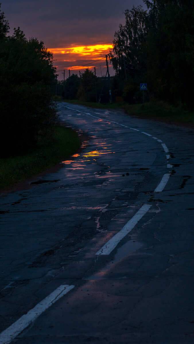 Начало фотоисторий. Как я промок насквозь в осенний ливень. Снял видео.