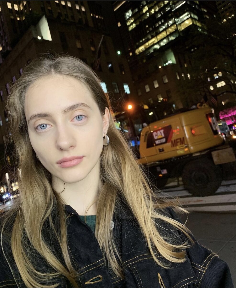 Лия в ночном НЙ