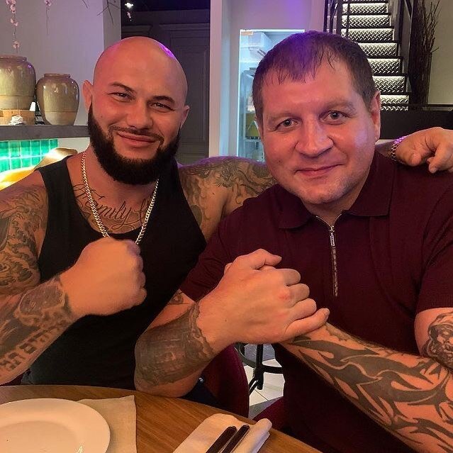 "На расслабоне, на чиле! ".