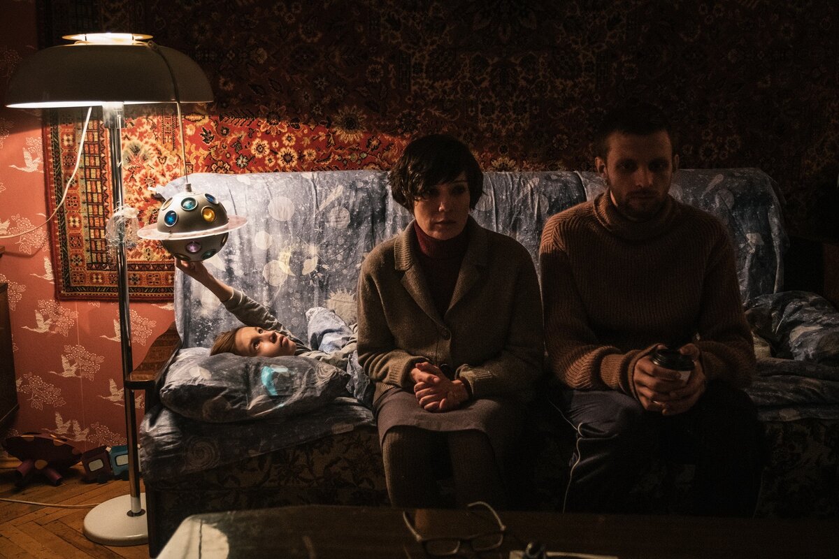 Чуть не забыла: в Петровых в гриппе самый лучший в мире каст. Самый лучший. 