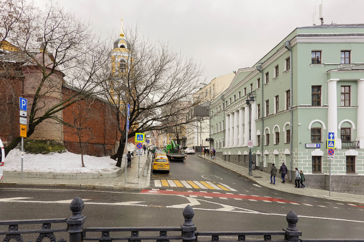 Пирогов на рождественском бульваре