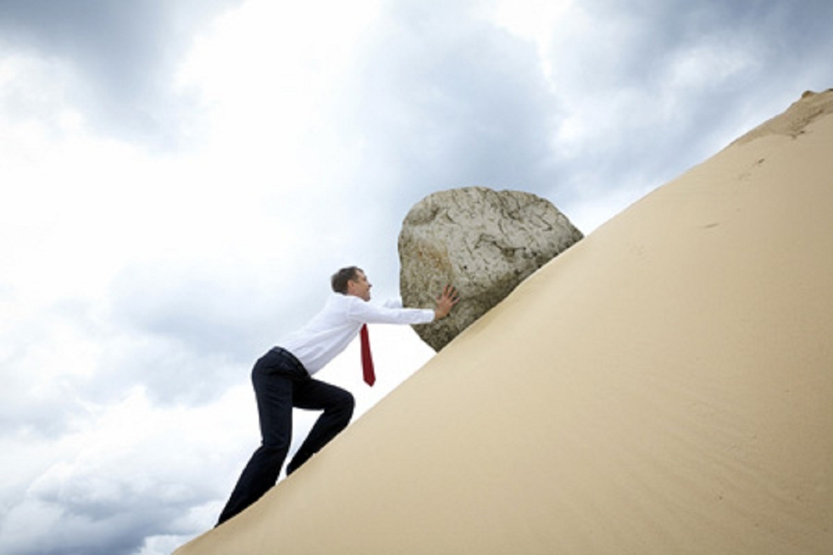 Ради денег люди готовы пойти на все! Даже на работу…