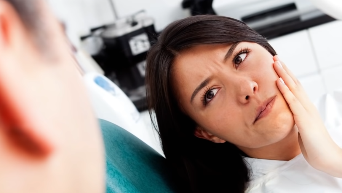 Воспаление пульпы доставляет полный дискомфорт