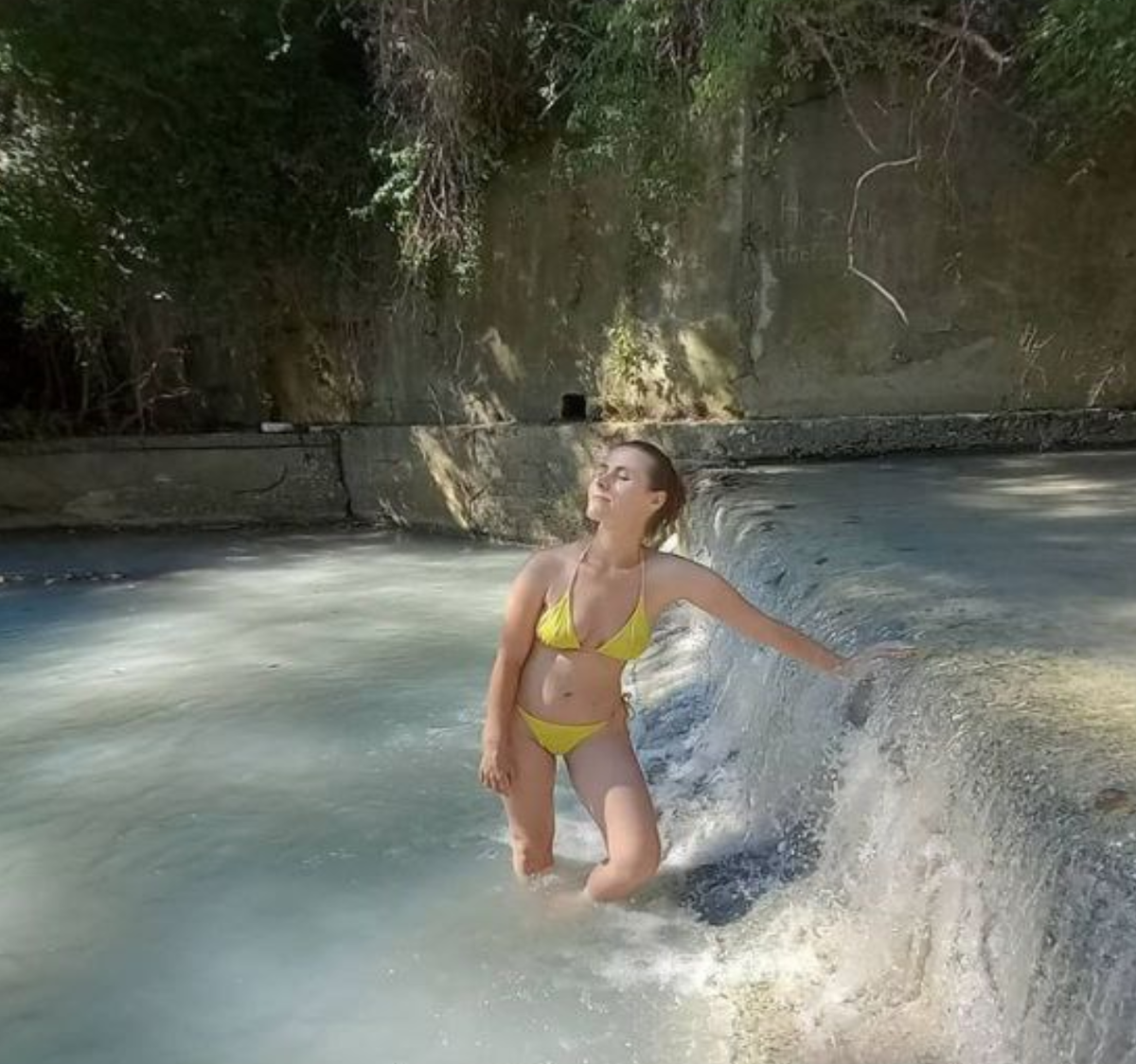 мини водопад 