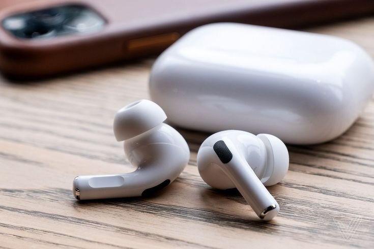 Наушники Apple AirPods Pro