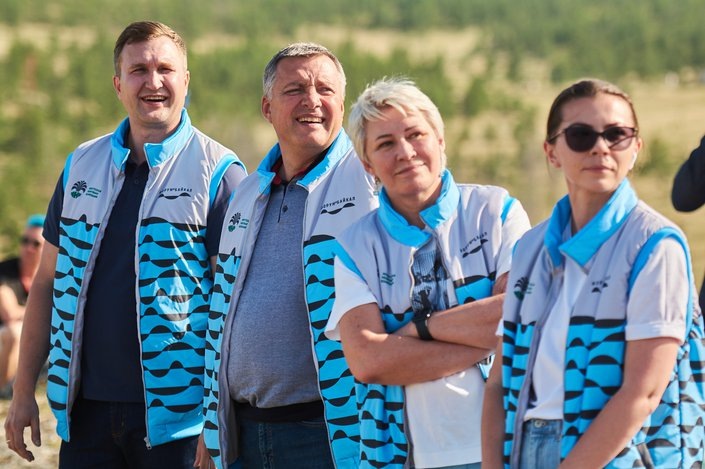   Заместитель полномочного представителя президента России в СФО Александр Орехов, губернатор Иркутской области Игорь Кобзев, гендиректор АО «ИНК-Капитал» Марина Седых и министр молодежной политики региона Маргарита Цыганова