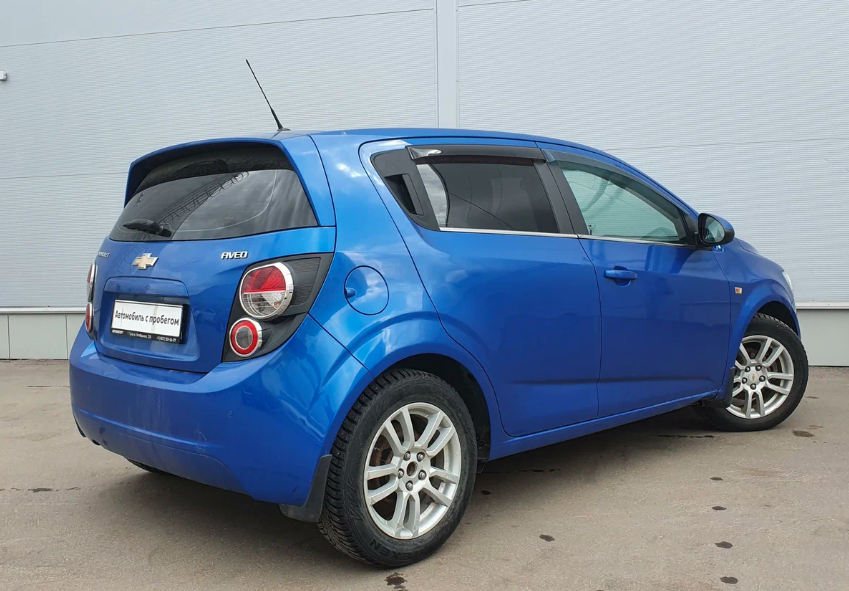 Исполнение в версиях седан и хэтчбэк на любой вкус