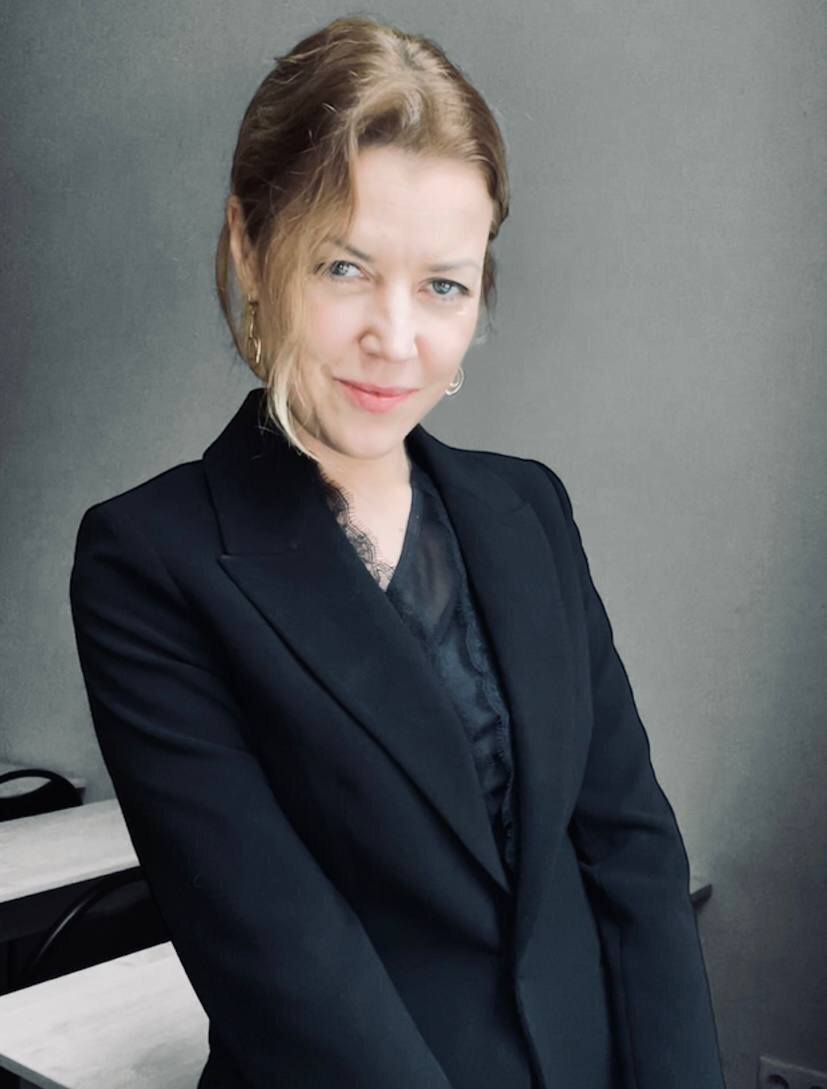 Елена Мостовая