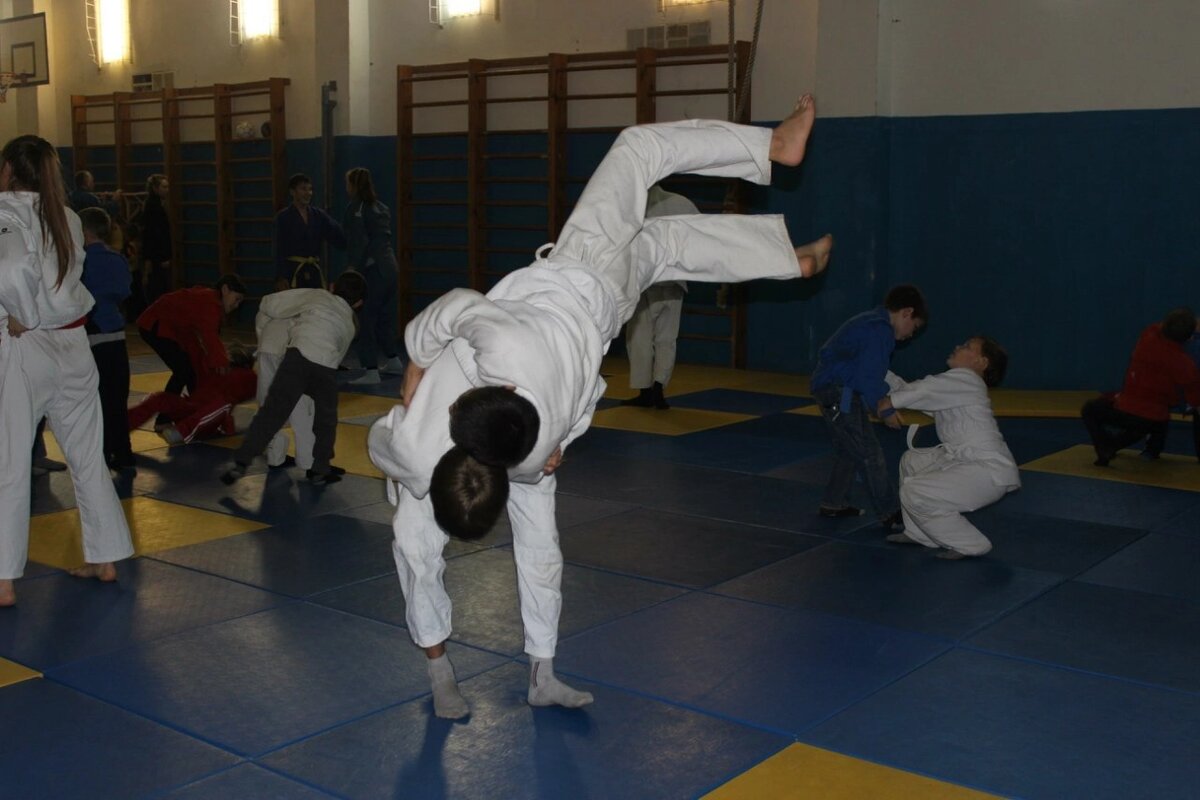 Фото с тренировок Могильщика по "Дзюдо" Спорт-комплекс "Ак-Буре" Казань. 