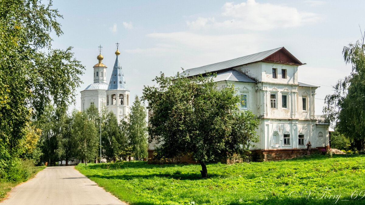 Где находится венев. Венёвское духовное училище венёв. Венёв Тульская область. Город Венев. Светлый берег Венев.