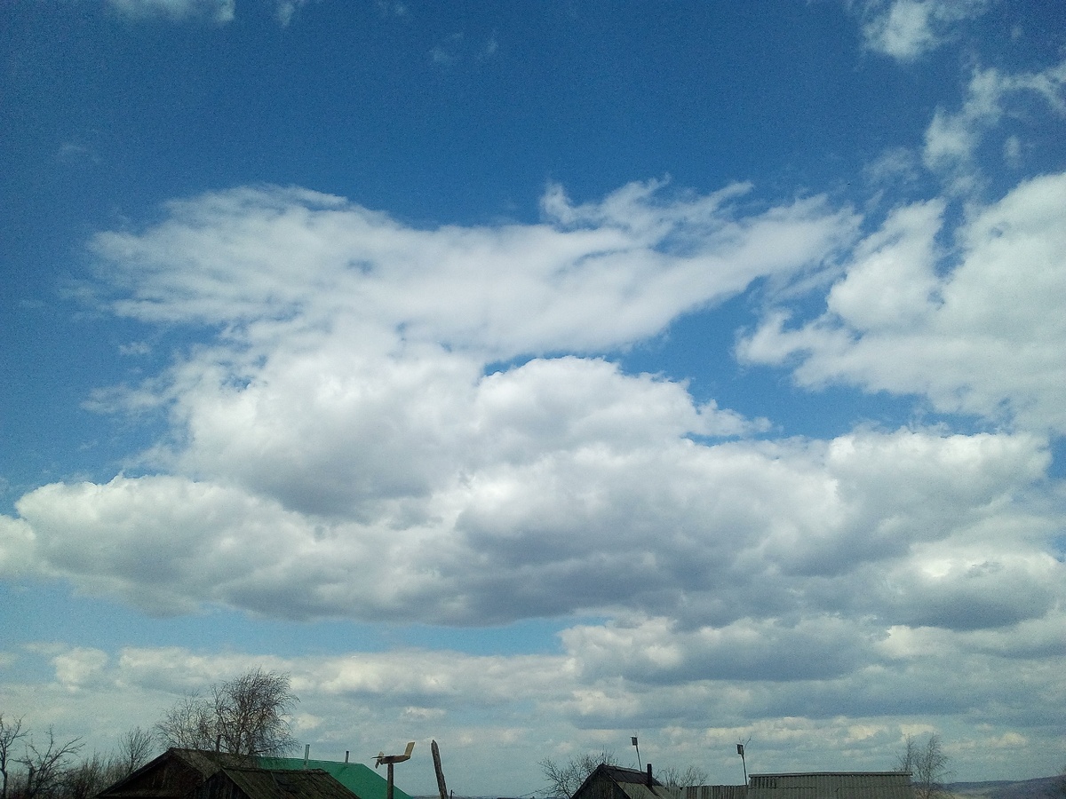 Погуляйте во дворе..