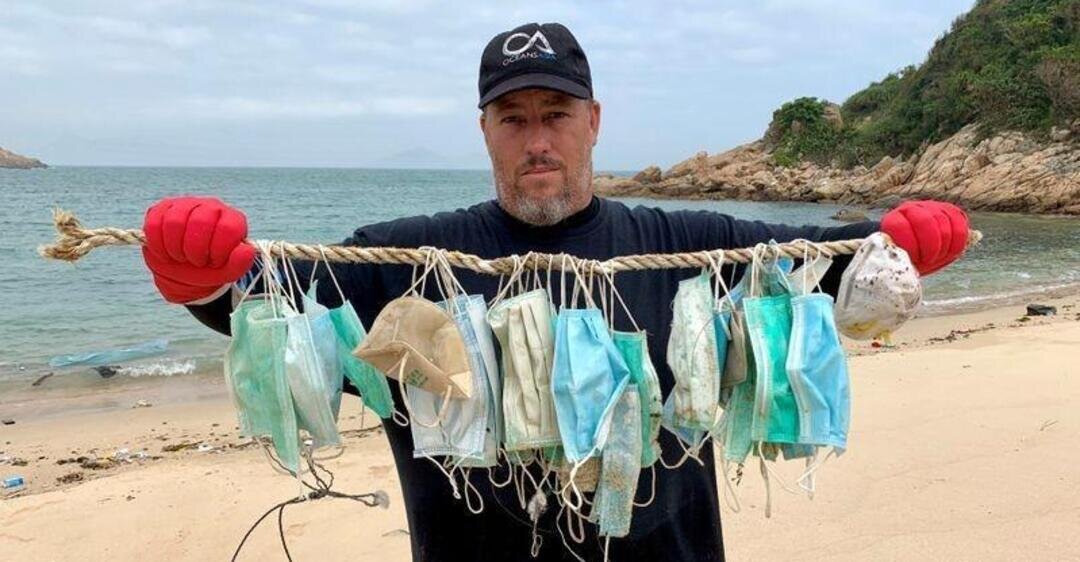 Фото Яндекс: маски на пляжах Китая