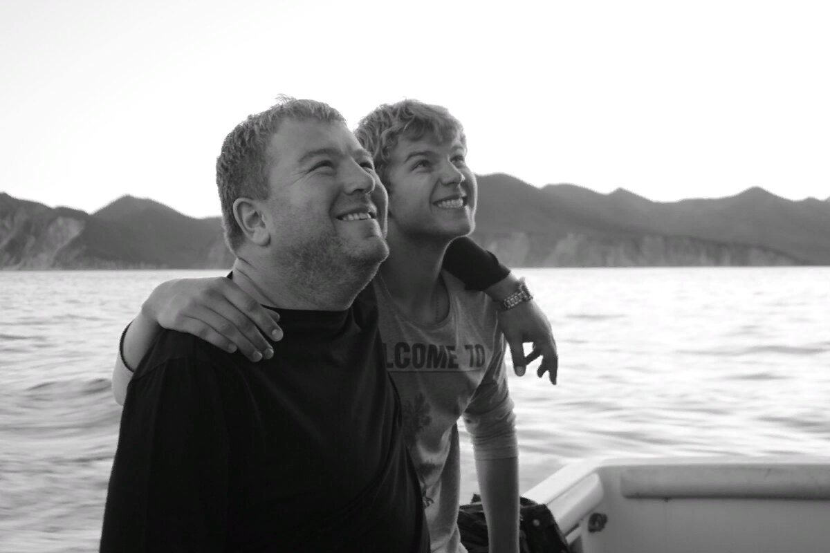 Александр Робак с сыном Арсением.