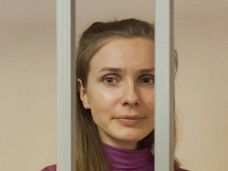 А Анастасия Дашко вообще отсидела за мошенничество