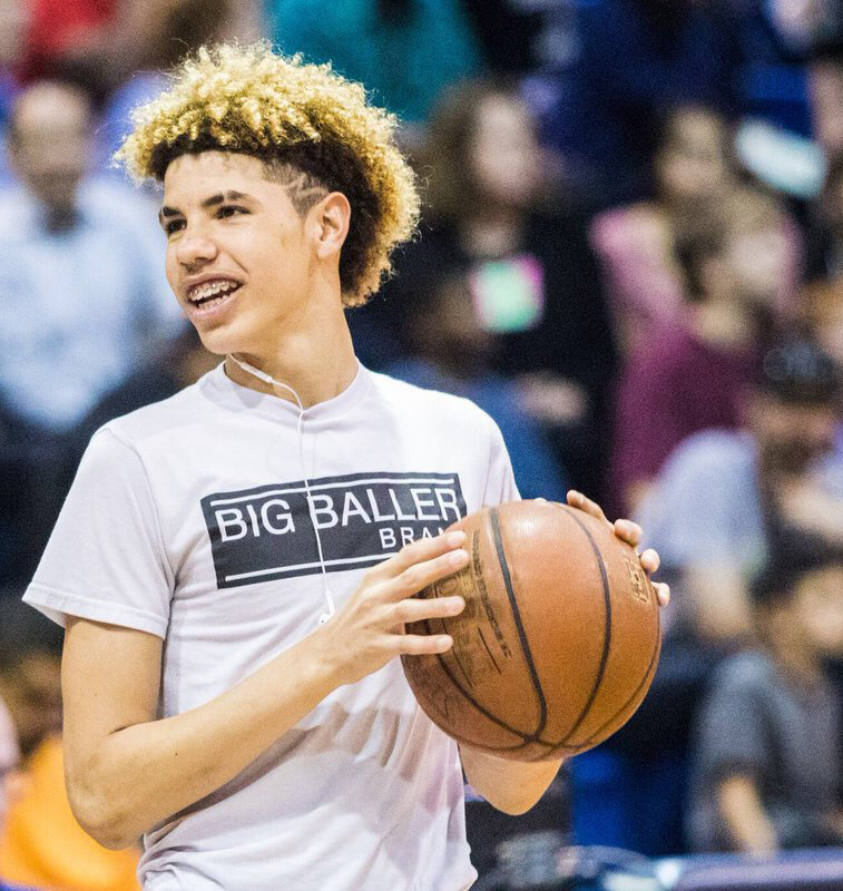 Lamelo ball. Ломелло Болл. Ламела Болл баскетболист. Мело Болл рост. Lamello Ball НБА.