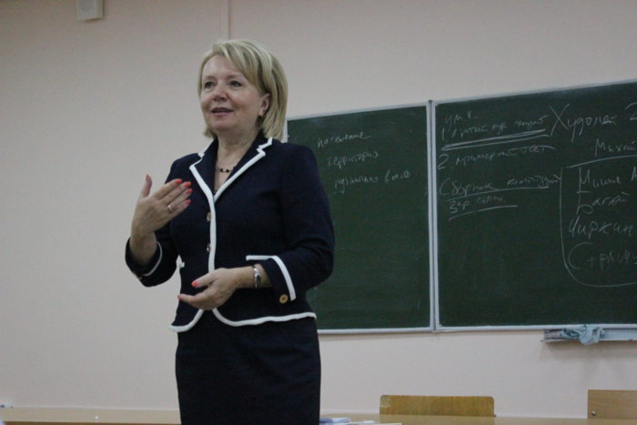 Заслуженный учитель России, кандидат педегогических наук, депутат Заксобрания Карелии от "Яблока" Эмилия Слабунова