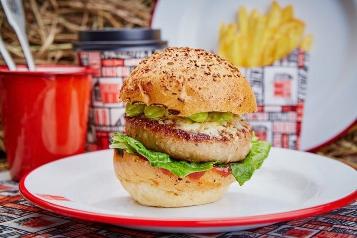 источник https://anyclass.tv/journal/food/healthy_burgers/