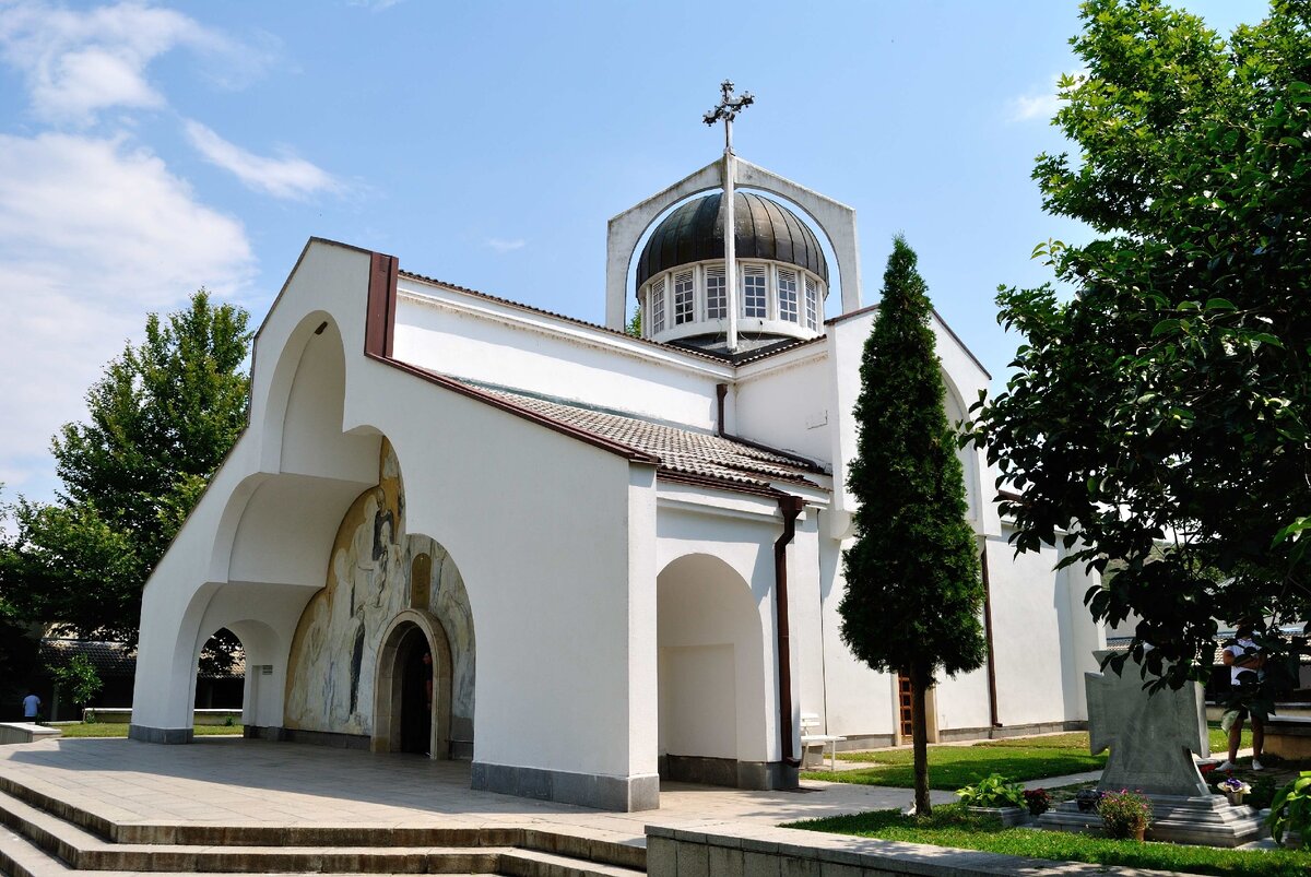 Церковь Ванги (Часовня Святой Параскевы) в Болгарии в селе Рупите: фото, отзывы и цены