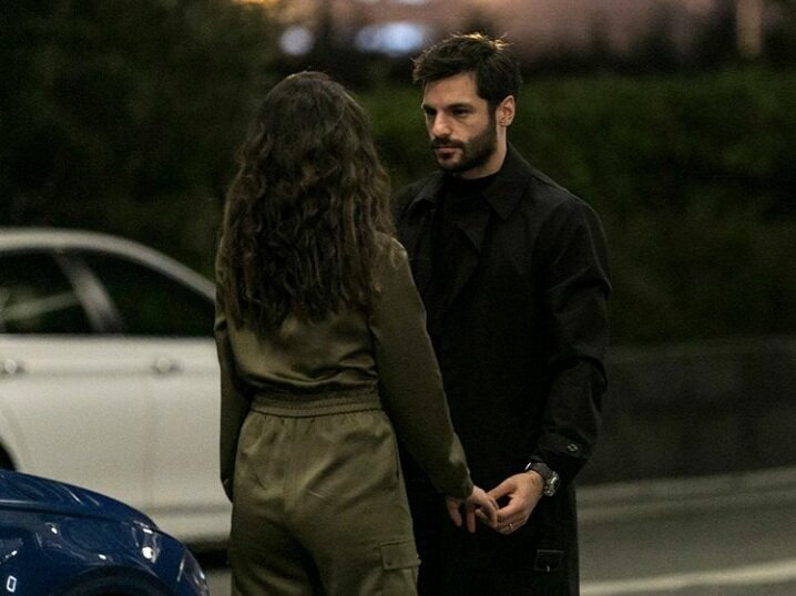 Кадр из сериала. Фото: Instagram @yenihayatdizisi