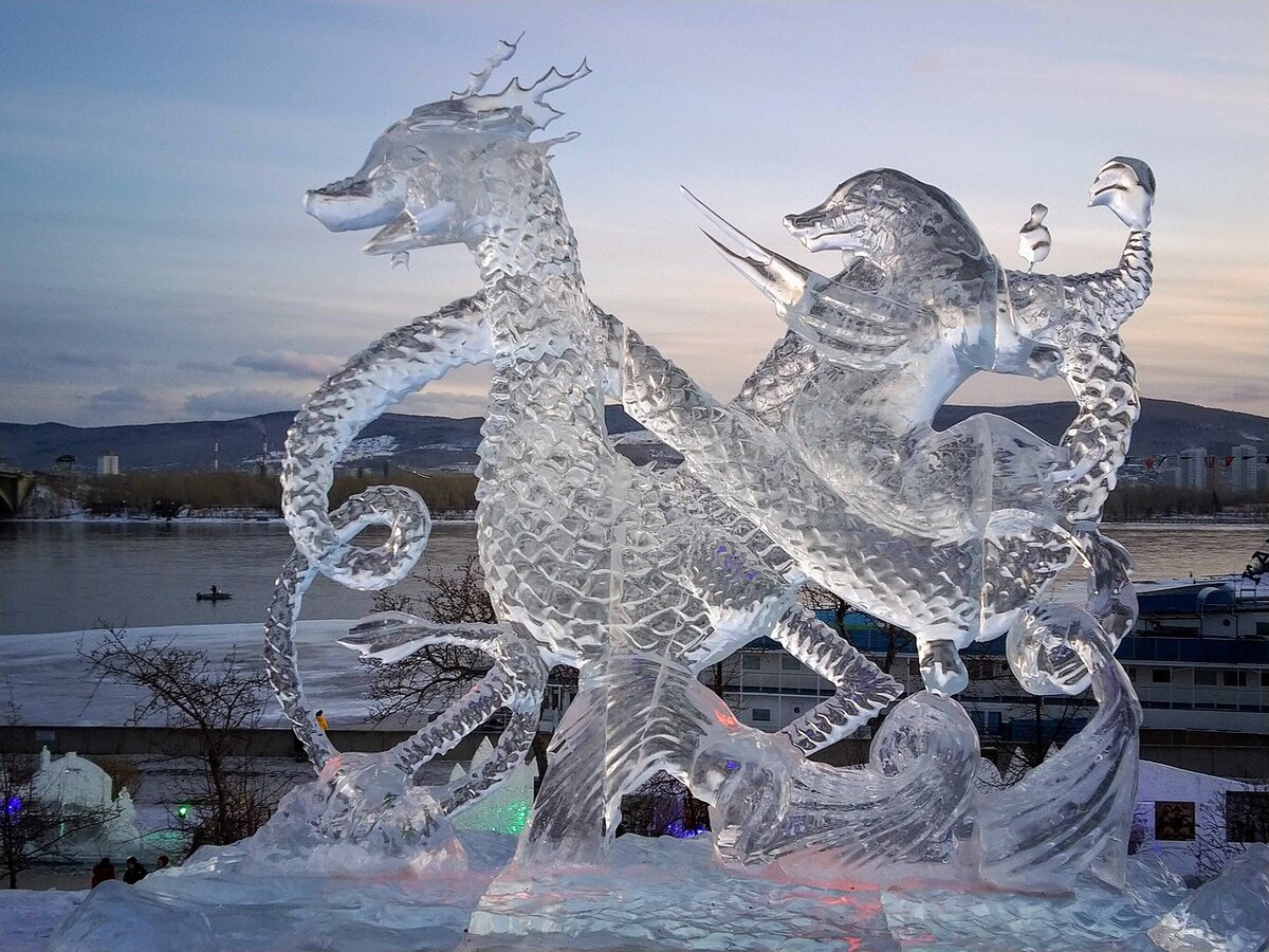 Ice Drive (Украина / Киев) - ледяные скульптуры и изделия из льда