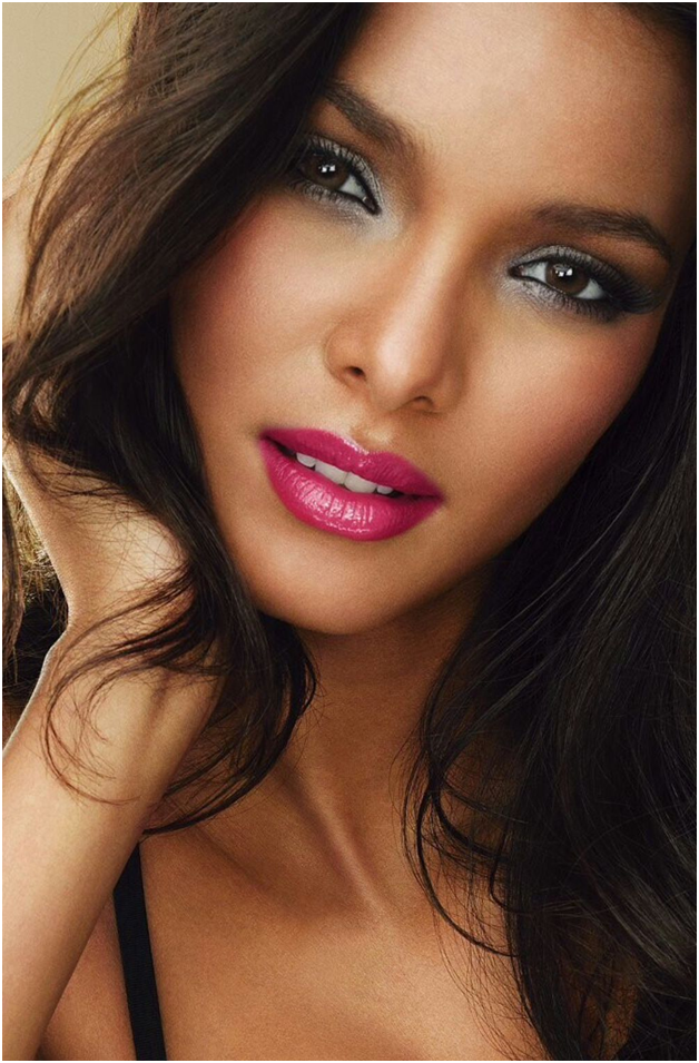 Лаис Рибейро - цвет золота.