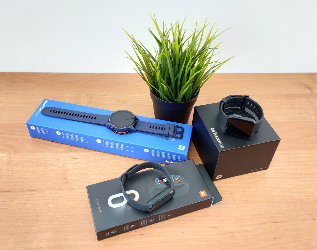 Все часы вместе с упаковочными коробками